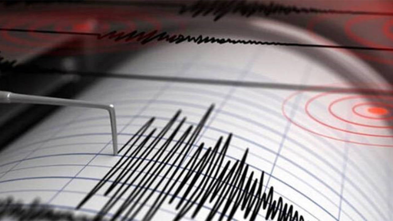 Marmarada-35-buyuklugunde-deprem-meydana-geldi.jpg