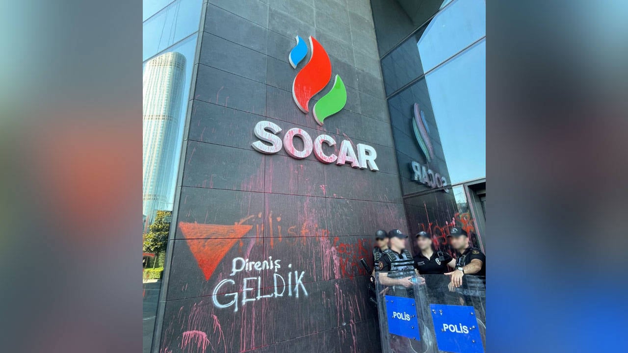 SOCAR-onundeki-Filistin-protestolari-3-kisi-gozaltina-alindi.jpg